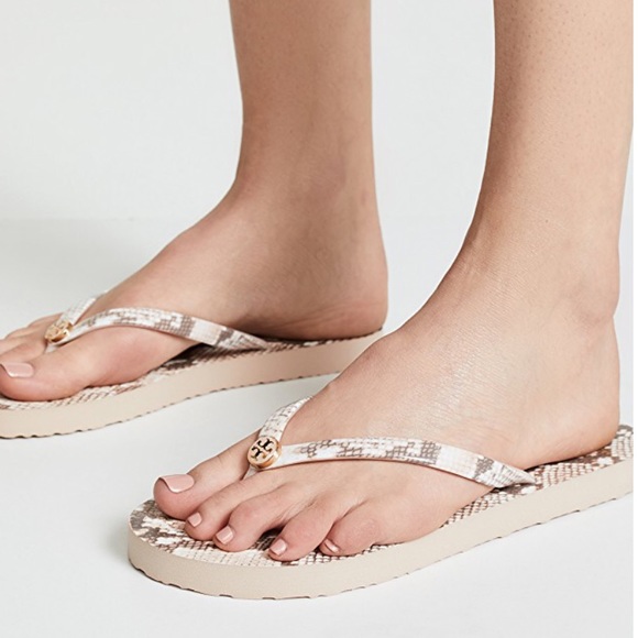 tory burch printed thin flip flops
